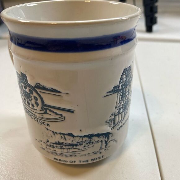 EUC Cream/Blue Coffee Cup Mig Niagara Falls Canada - Picture 4 of 7